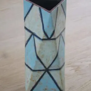 Spidse trekanter vase/Jørgen Sten Nielsen